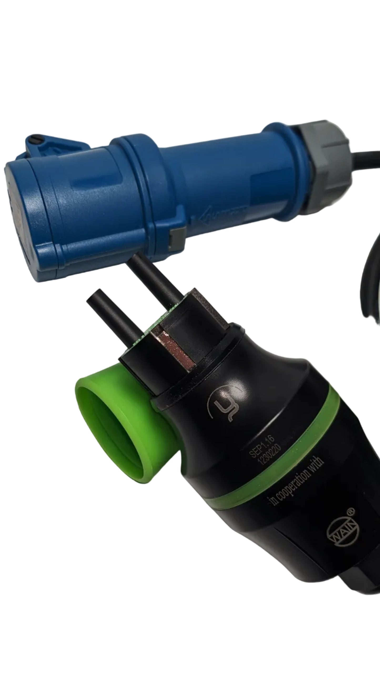 seplugs SEP 1.16 offen mit CEE - CAMPING Kupplung Total-Ansicht